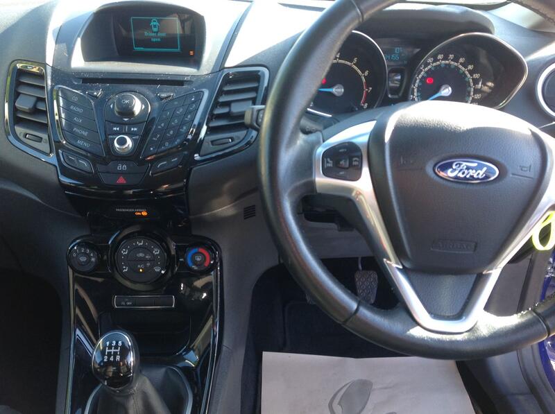 FORD FIESTA