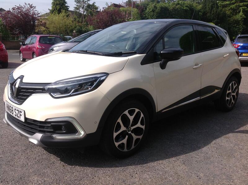 RENAULT CAPTUR