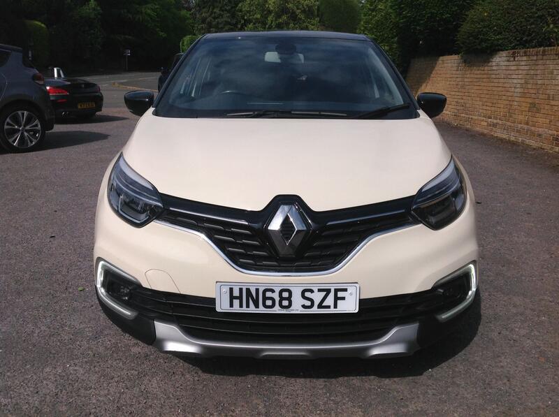 RENAULT CAPTUR