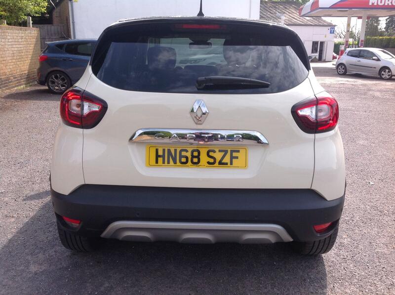 RENAULT CAPTUR
