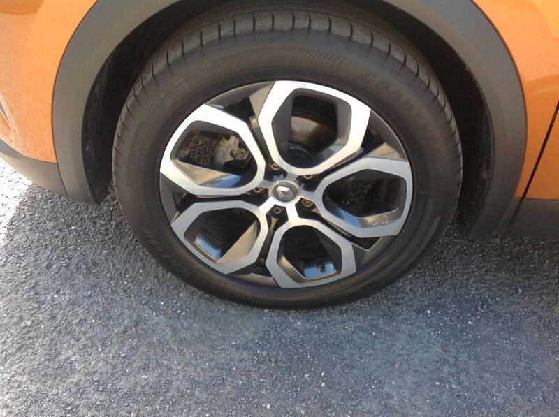 RENAULT CAPTUR