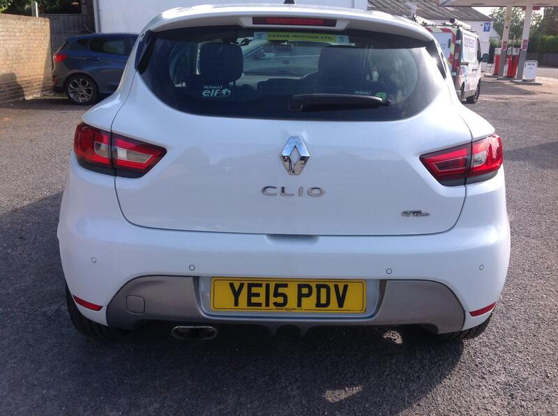 RENAULT CLIO