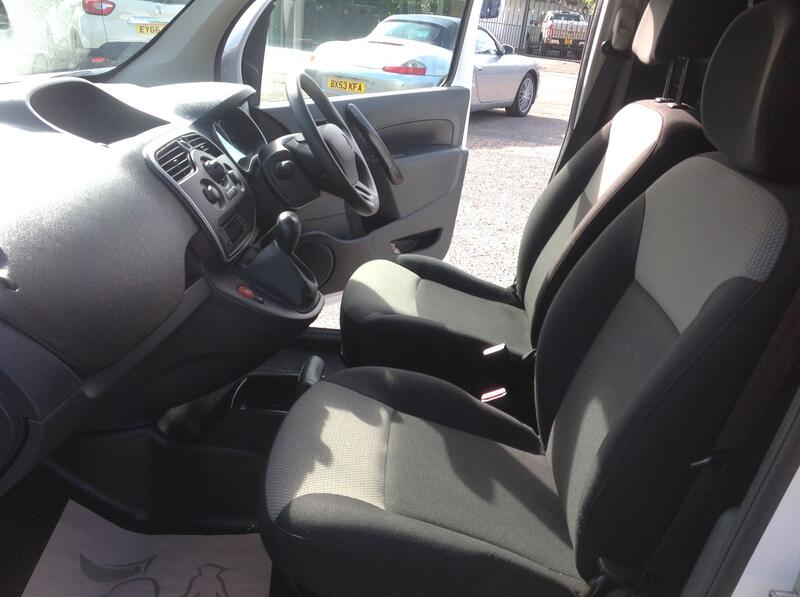 RENAULT KANGOO