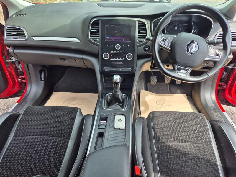RENAULT MEGANE