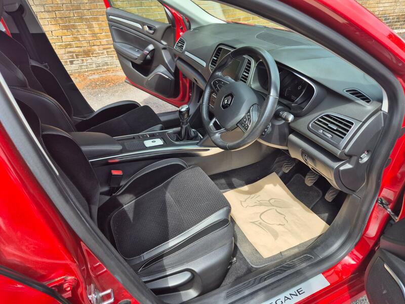RENAULT MEGANE