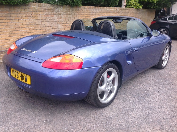 PORSCHE BOXSTER