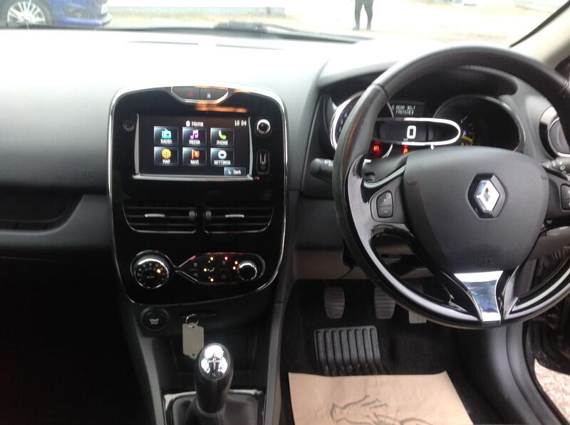 RENAULT CLIO