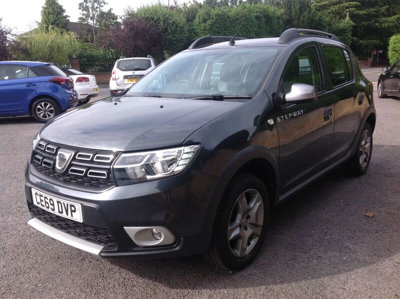 View DACIA SANDERO STEPWAY ESSENTIAL TCE