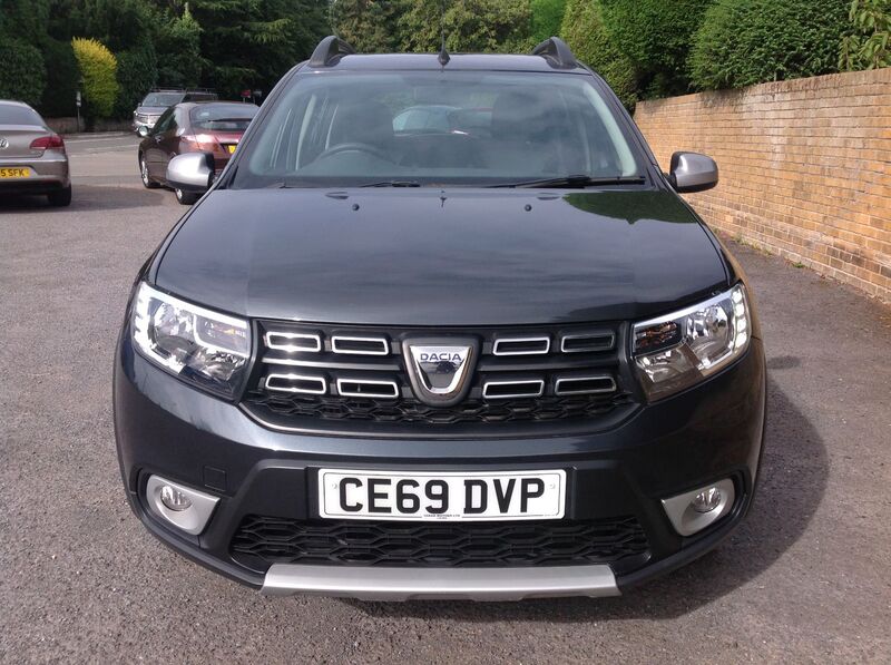 View DACIA SANDERO STEPWAY ESSENTIAL TCE